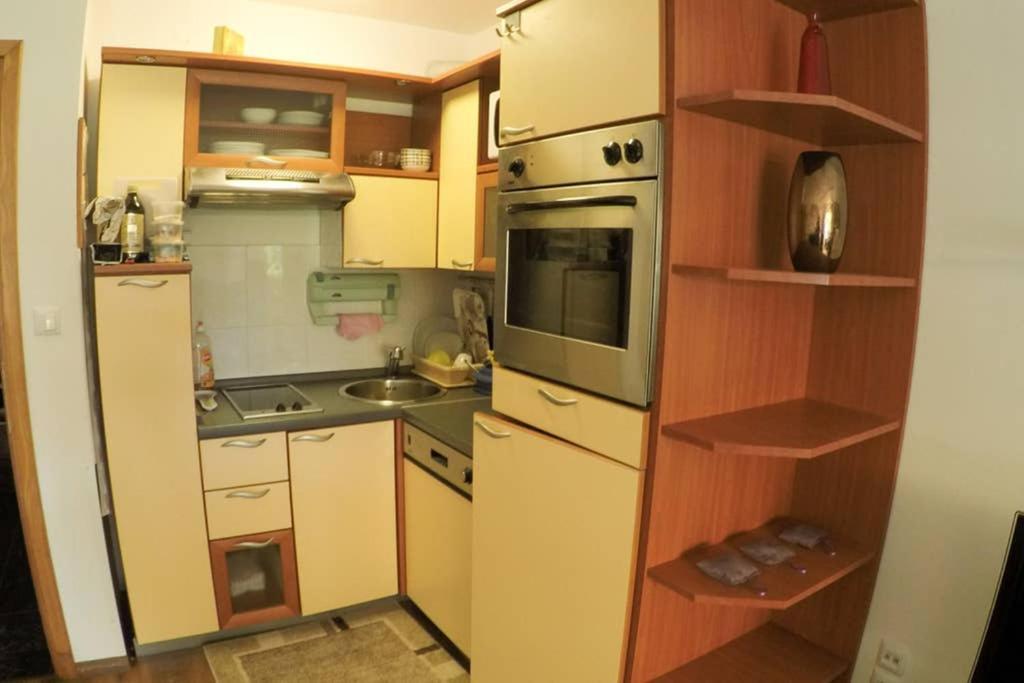 Apartment Zara Dramalj Esterno foto